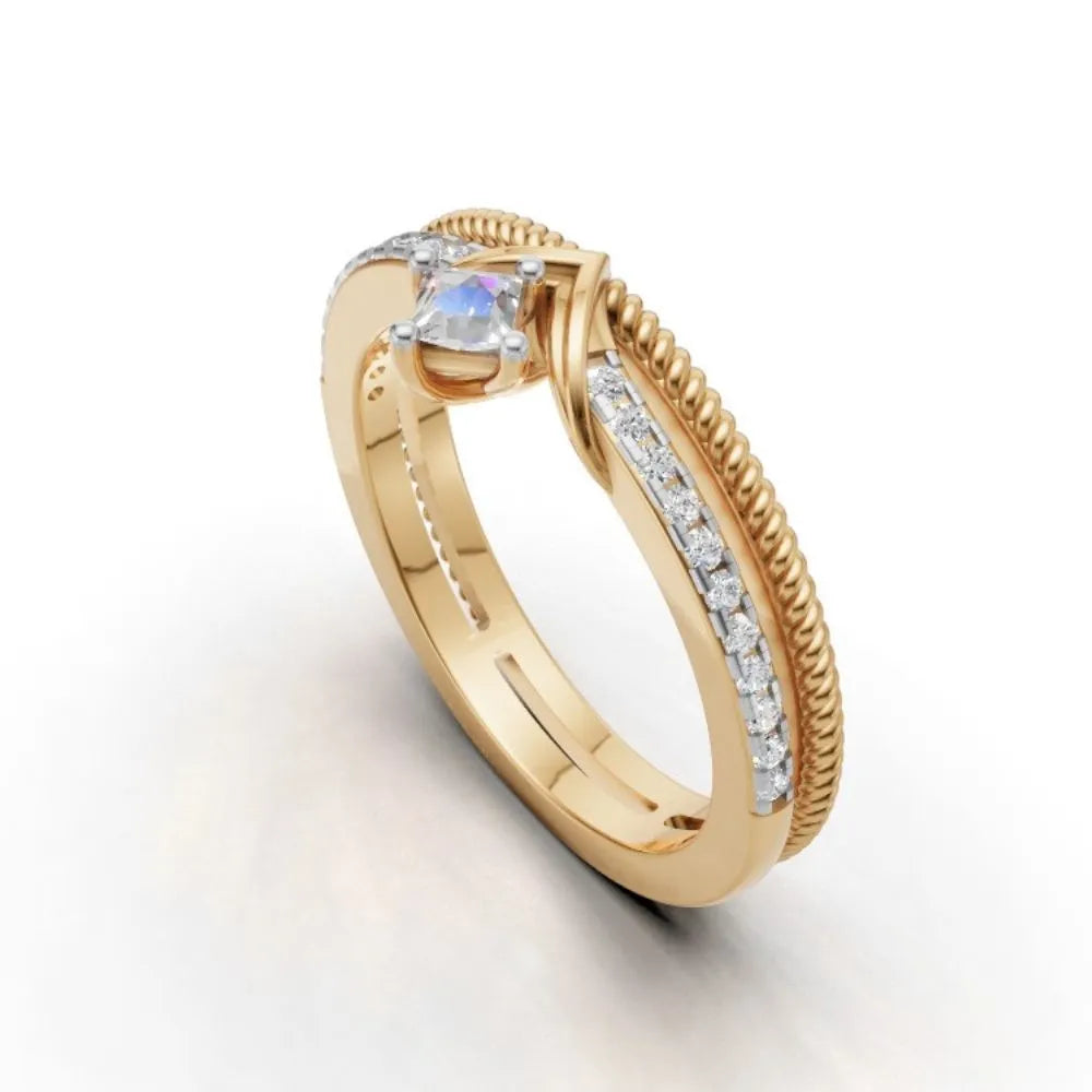 TwistCrown Princess Cut Ring Yellow Gold